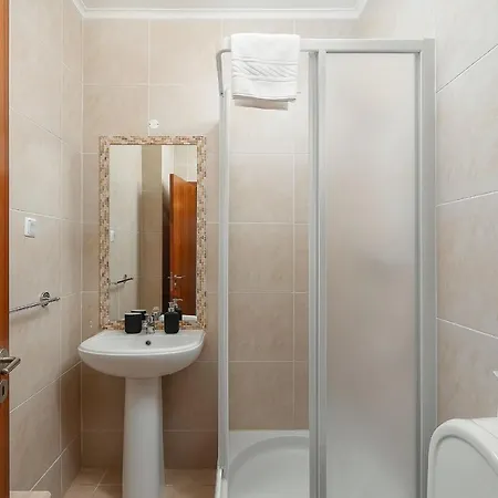 Dream 2bdr W/pool By Lovelystay Alvor