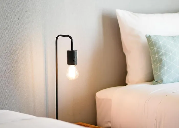 Dream 2bdr W/pool By Lovelystay