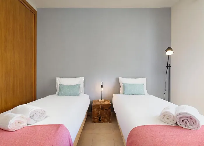 Dream 2bdr W/pool By Lovelystay 아파트 *