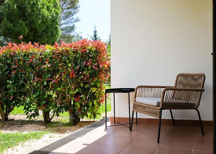 Dream 2bdr W/pool By Lovelystay *