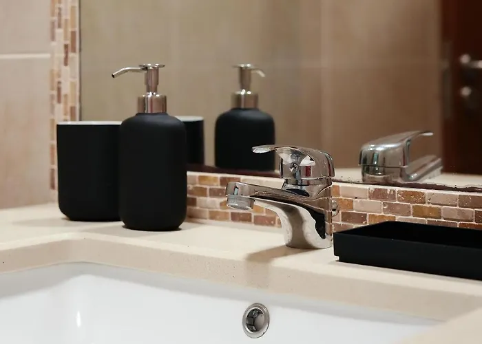 Dream 2bdr W/pool By Lovelystay * 알보르